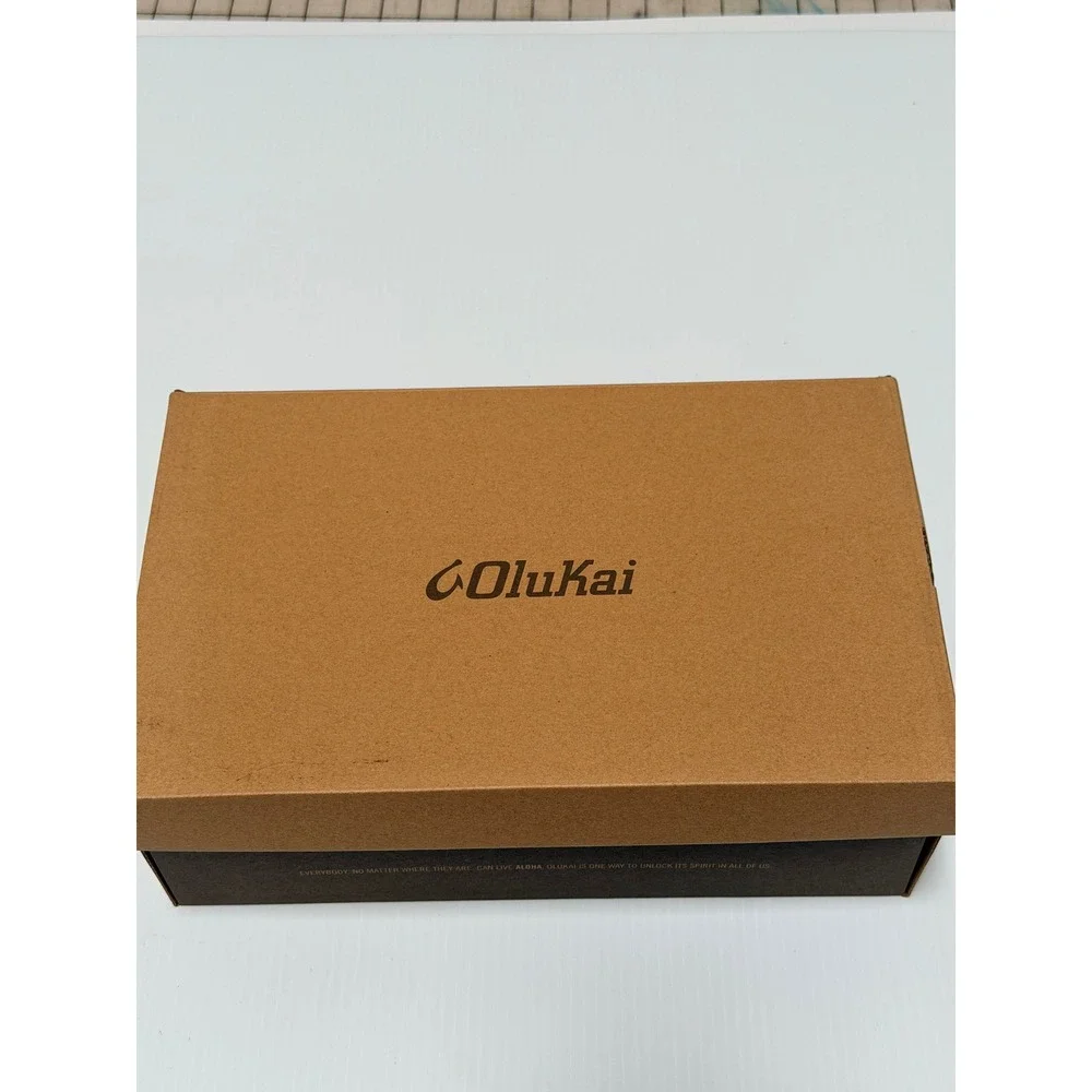 OluKai tradewind sneakers
